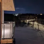 Ny I Nytt Bygg I Naturskjonne Omgivelser! Lejlighed Tromsø