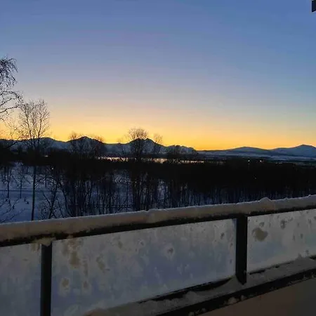 Ny I Nytt Bygg I Naturskjonne Omgivelser! *