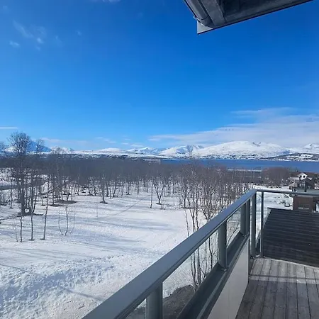 Ny I Nytt Bygg I Naturskjonne Omgivelser! *