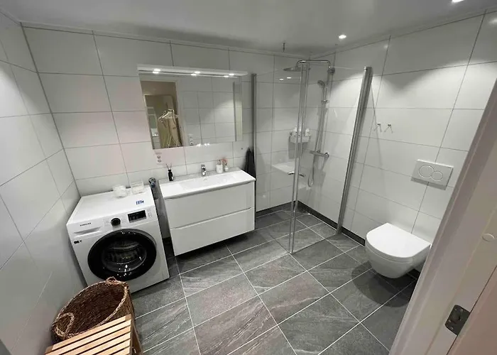 Ny I Nytt Bygg I Naturskjonne Omgivelser! 公寓