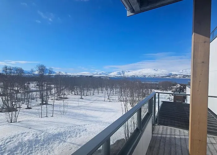Ny I Nytt Bygg I Naturskjonne Omgivelser! *